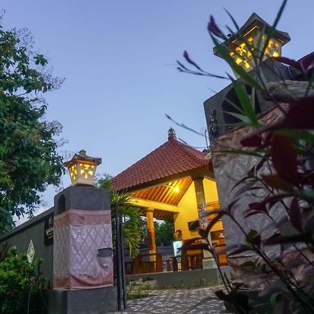 Wabitaka Bungalow Toyapakeh Luaran gambar